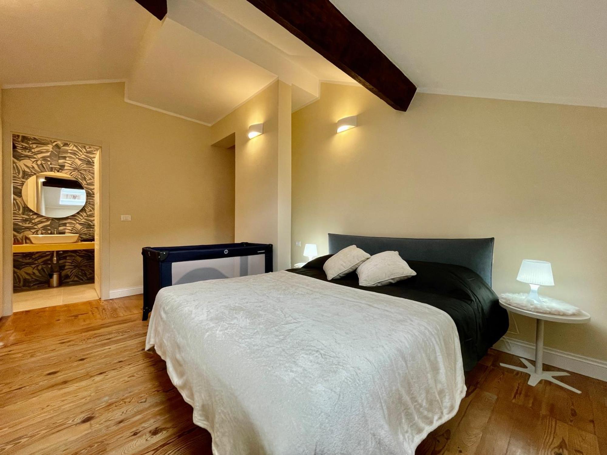 Villa Migliorini Lusso & Comfort In Finalborgo. Finale Ligure Kültér fotó