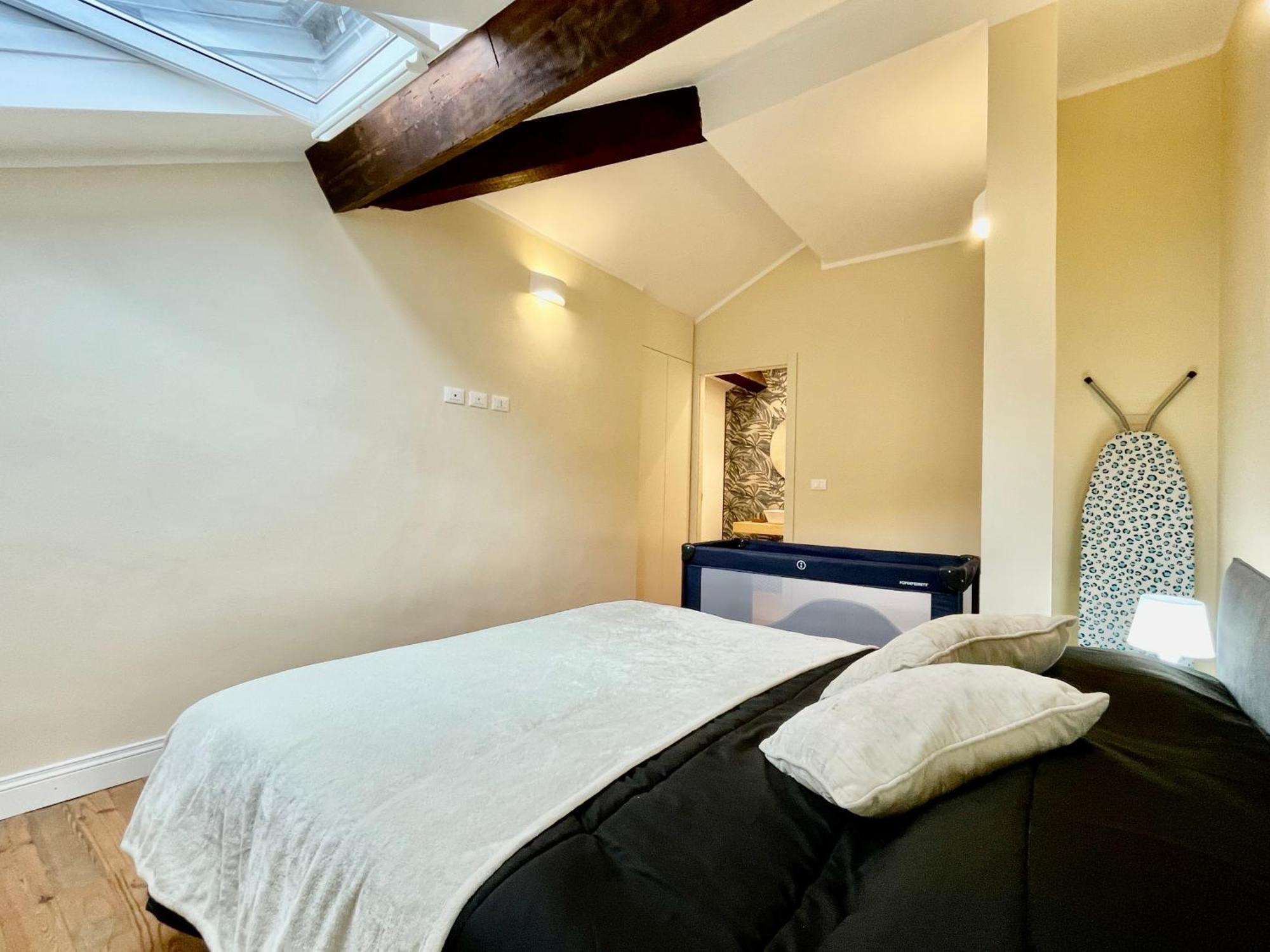 Villa Migliorini Lusso & Comfort In Finalborgo. Finale Ligure Szoba fotó